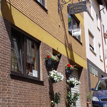 Gaestehaus Am Roemerbad Zell an der Mosel Bagian luar foto